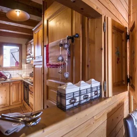 Holiday home Sleeps 8 Wifi T654630 Val Thorens